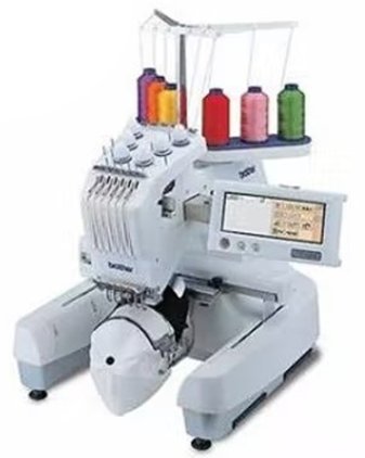 Brother PR-600II, vyšívaci 6-ti jehlový stroj, vyšívá i na čepice a kšiltovky.